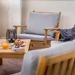 Apartment Mart